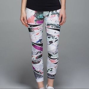 Lululemon | High Times Pant Pigment‎ Wave Multi